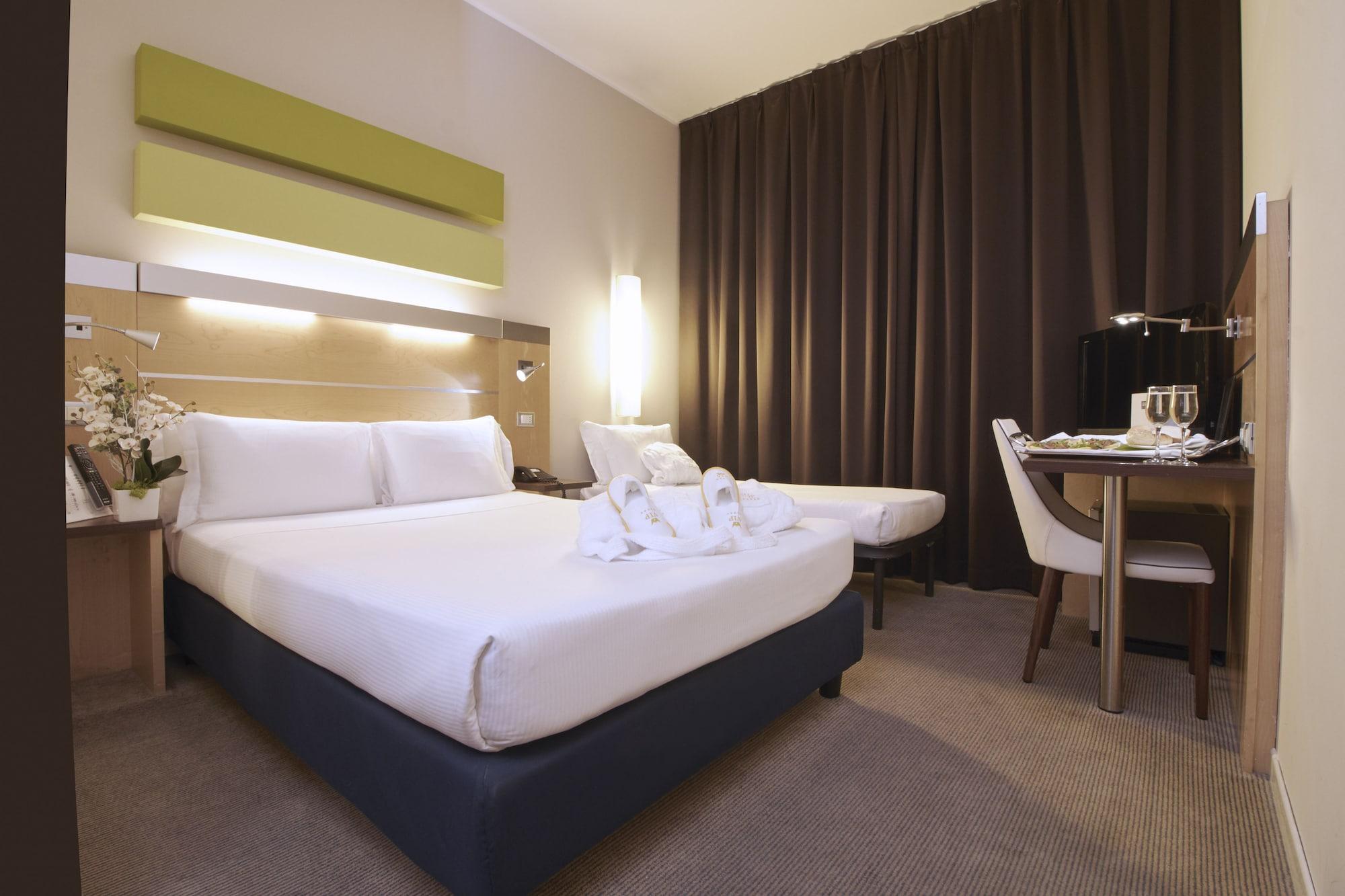 Ih Hotels Milano Gioia Exterior photo