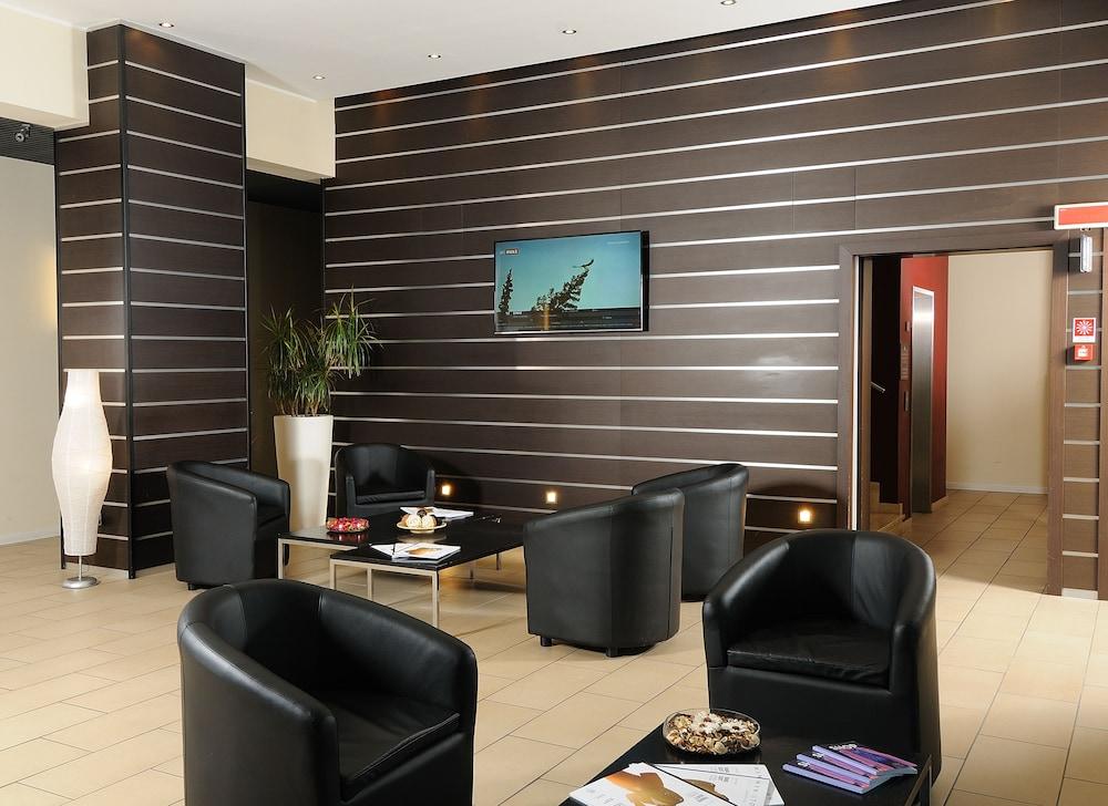 Ih Hotels Milano Gioia Exterior photo