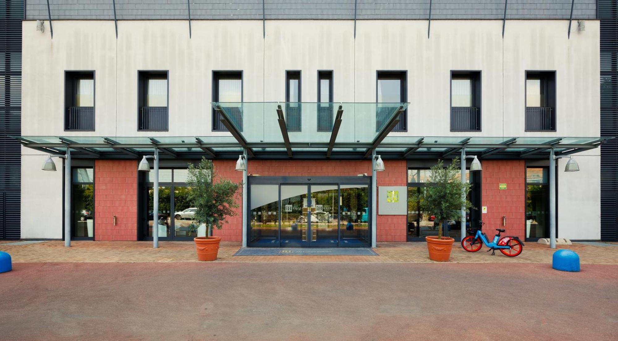 Ih Hotels Milano Gioia Exterior photo