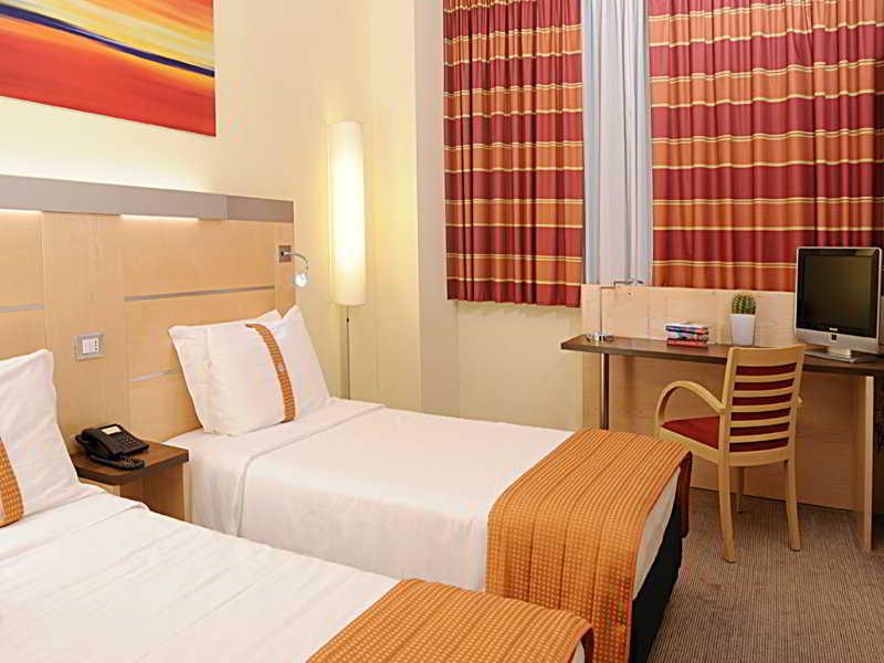 Ih Hotels Milano Gioia Room photo